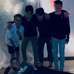 Meet your Posher, Riley